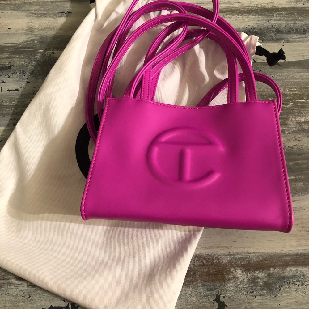 Telfar Small Azalea